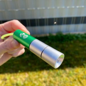 Mücken & Insektenvertreiber mobil Schlüsselanhänger mit Taschenlampenfunktion 